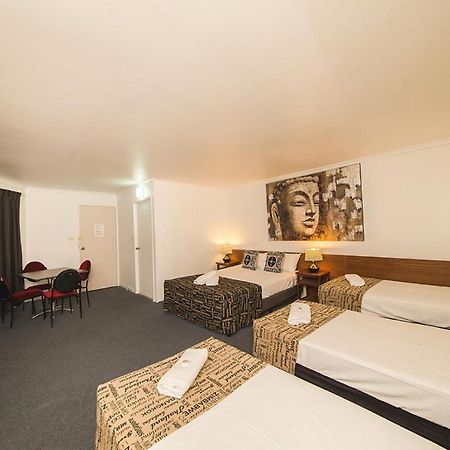 Hampton Villa Motel Rockhampton Εξωτερικό φωτογραφία